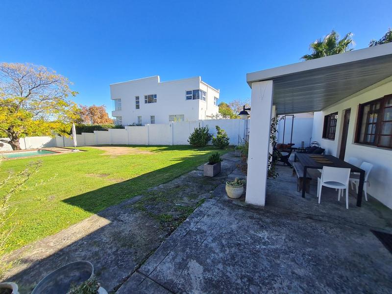 To Let 1 Bedroom Property for Rent in Somerset West Western Cape